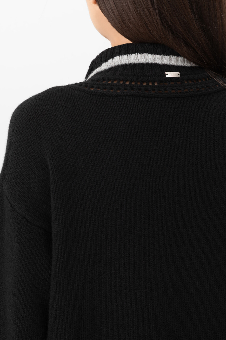 свитер  ML000055D 70100 9300 со скидкой