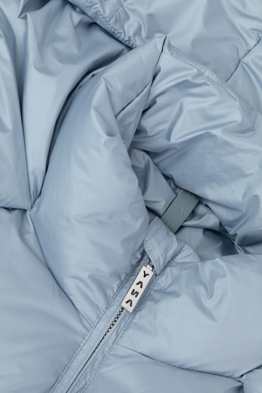 пуховик  YD010302.0079.000710.00.23 на официальном сайте