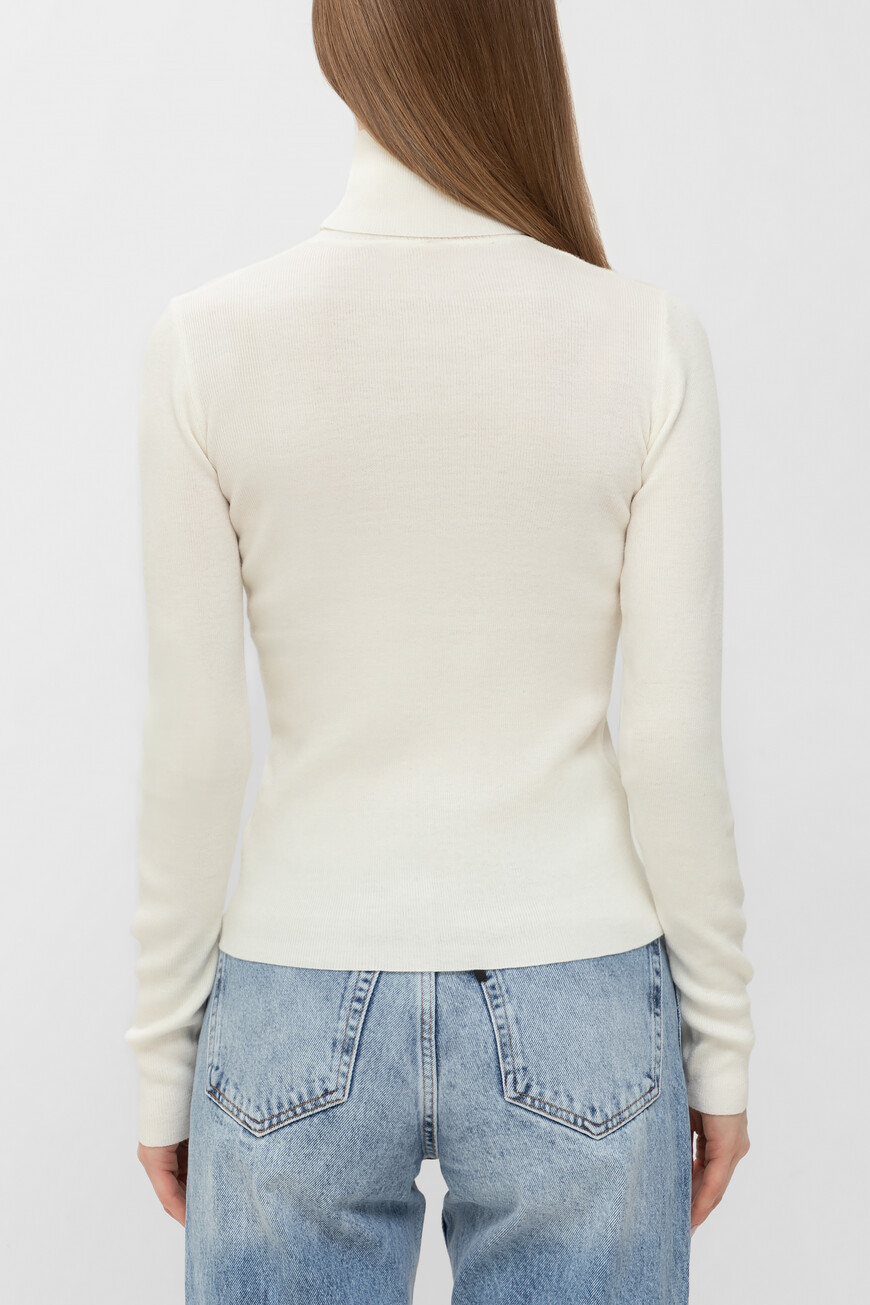 водолазка  YD020201.0025.000100.00.23 по акции