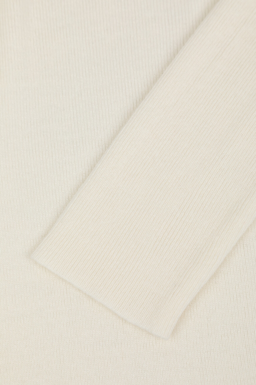 водолазка  YD020201.0025.000100.00.23 по распродаже