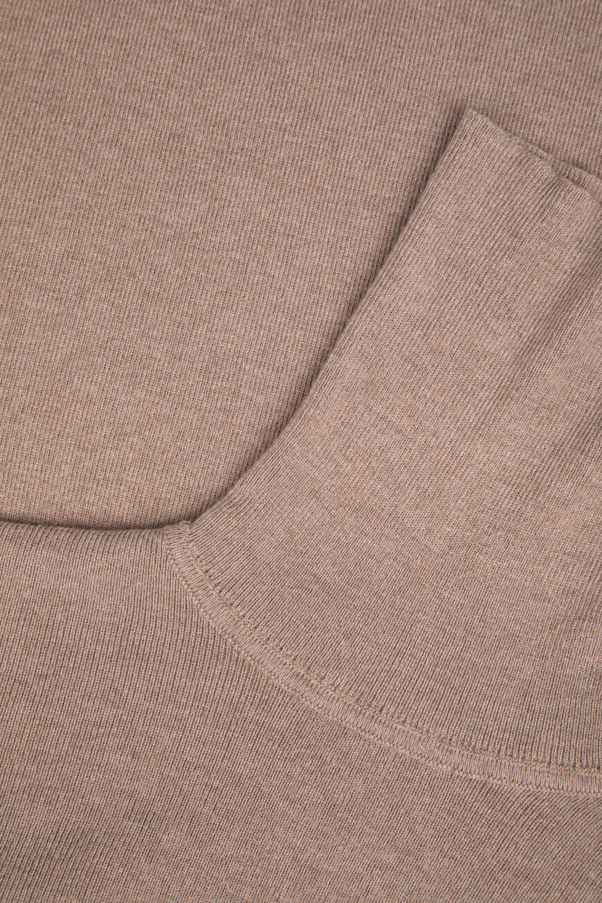 водолазка  YD020201.0025.000660.00.23 по распродаже