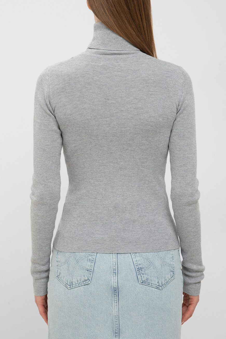 водолазка  YD020201.0025.000700.00.23 по акции