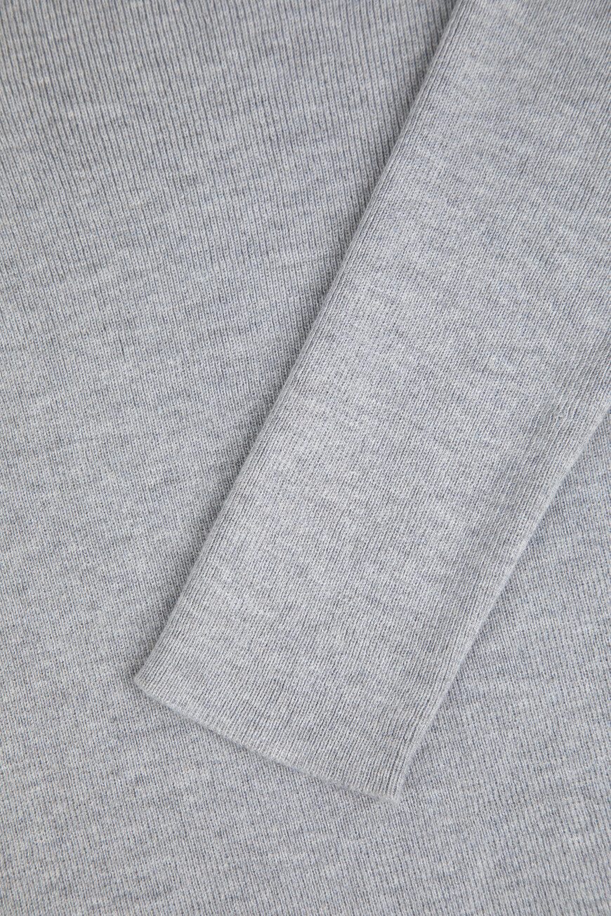 водолазка  YD020201.0025.000700.00.23 на официальном сайте