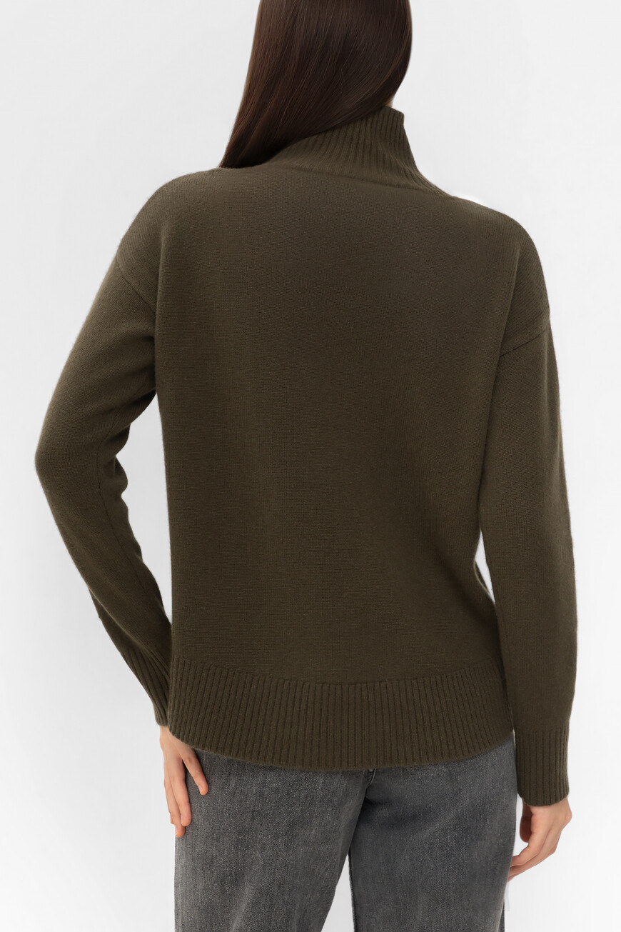 свитер  YD020203.0032.000410.00.23 по акции