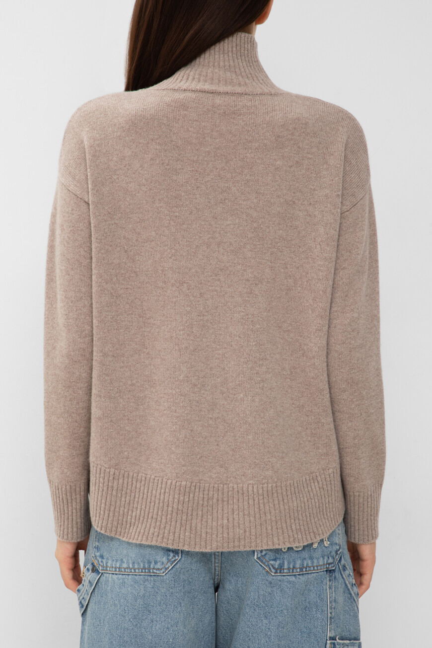 свитер  YD020203.0032.000650.00.23 по акции