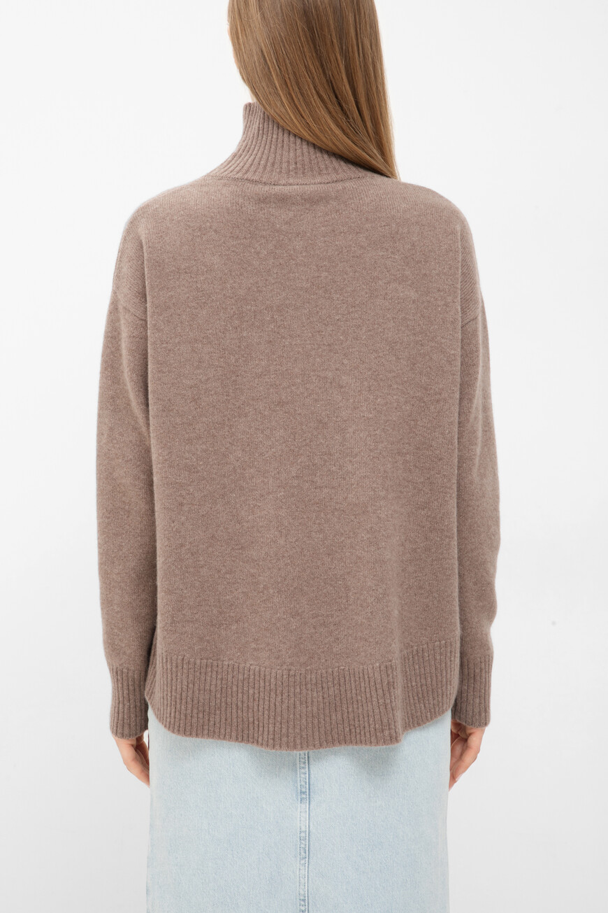 свитер  YD020203.0032.000810.00.23 по акции