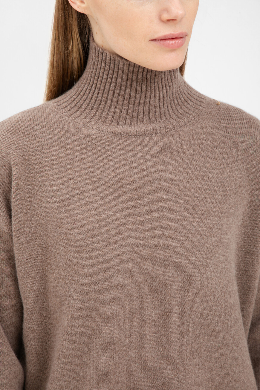 свитер  YD020203.0032.000810.00.23 купить с доставкой