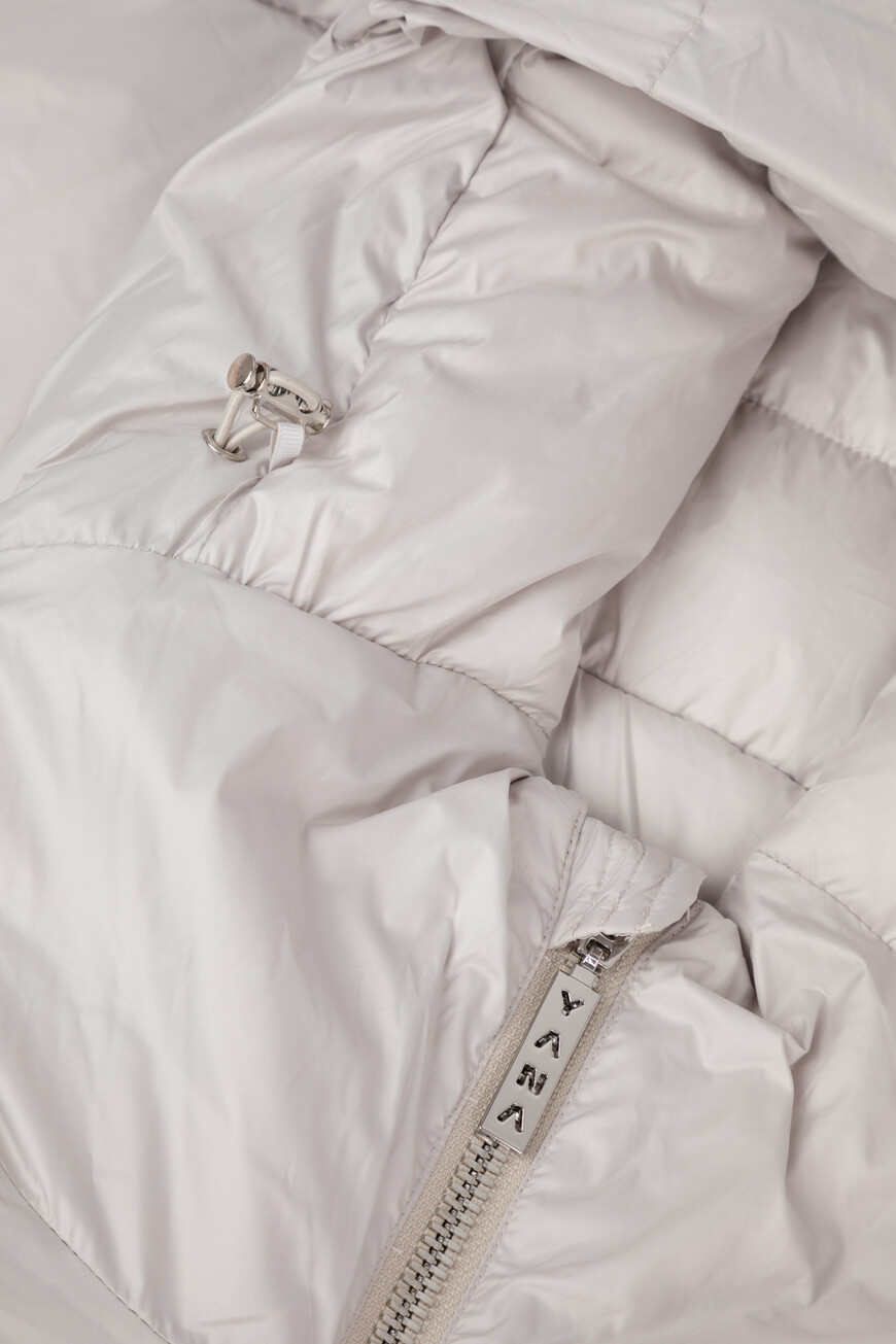 пуховик  YD010301.0087.000150.00.23 по распродаже