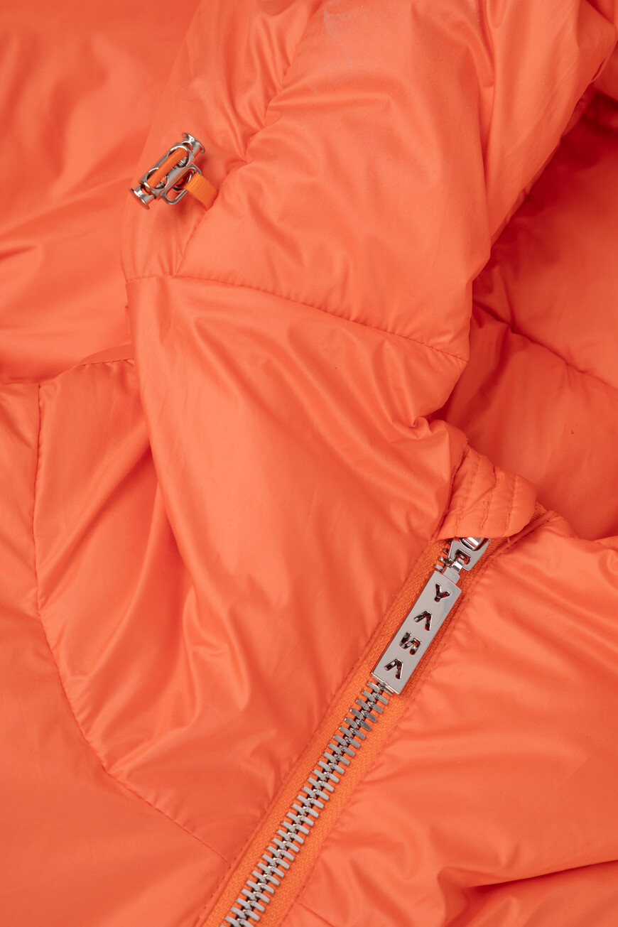 пуховик  YD010301.0087.000270.00.23 на официальном сайте