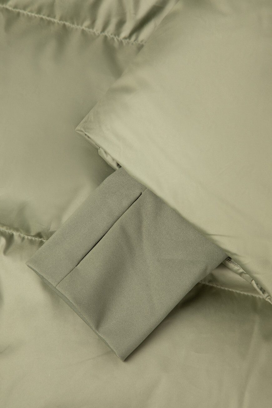 пуховик  YD010301.0087.000410.00.23 11