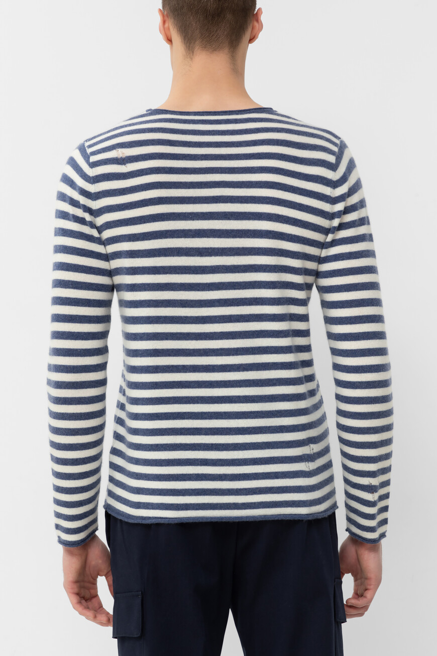 лонгслив  DM120104.0038.000100.00.24 по акции