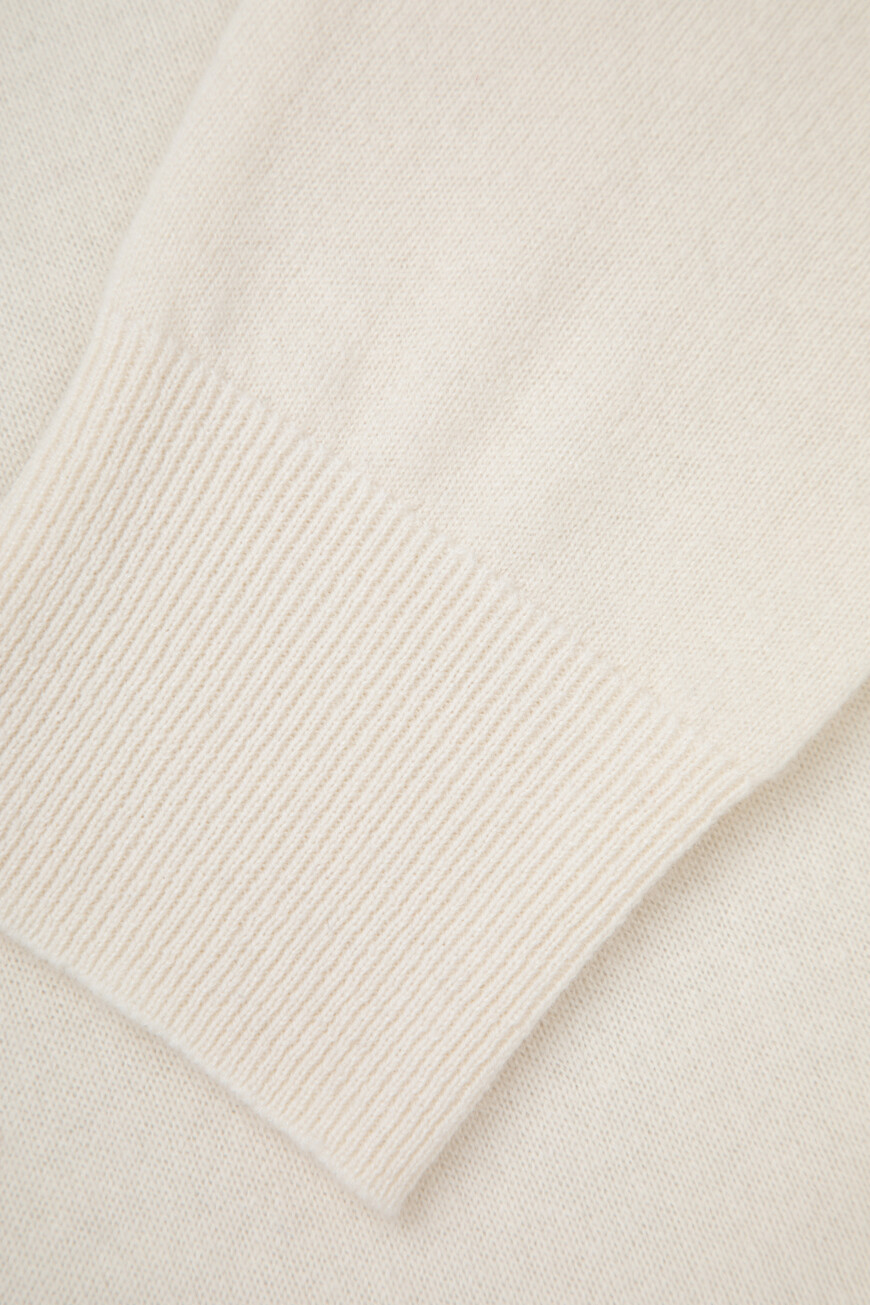 водолазка  YD020201.0028.000100.00.23 на официальном сайте