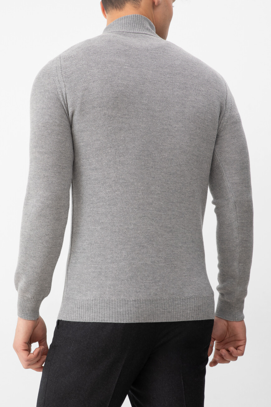 джемпер  26M508-2625140-018 по акции