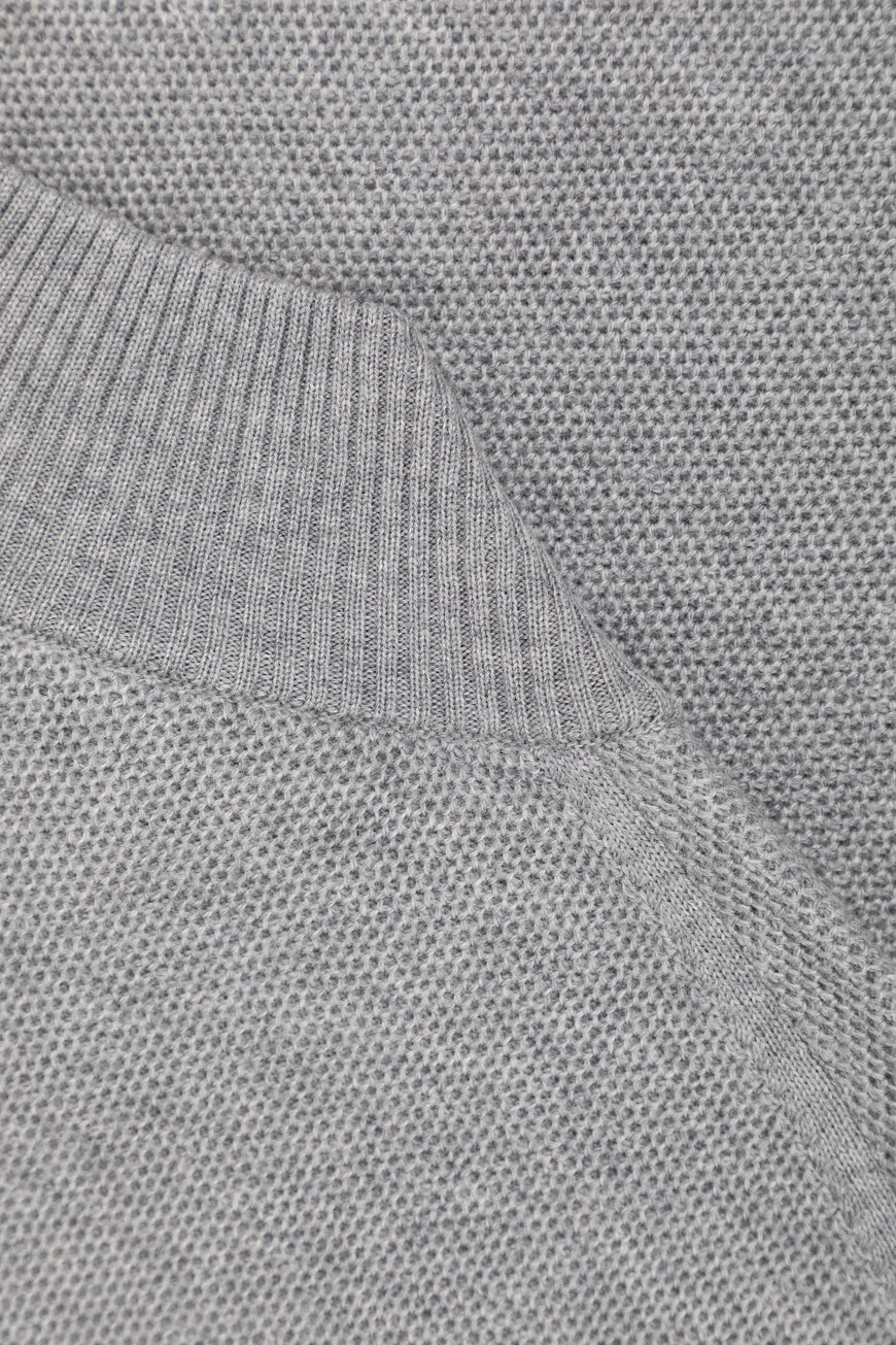 джемпер  26M508-2625140-018 на официальном сайте