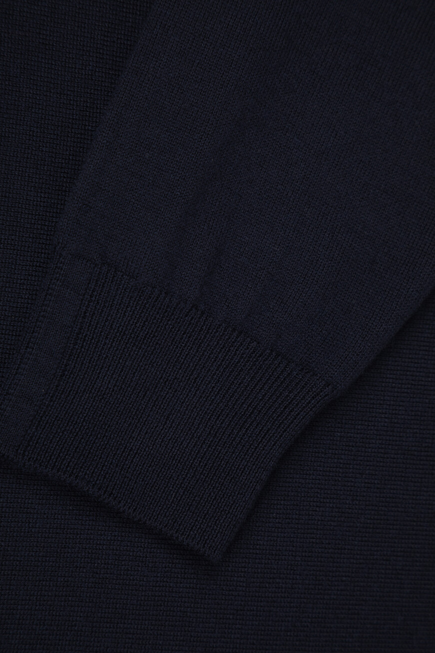 водолазка  26M503-2625100-001 на официальном сайте