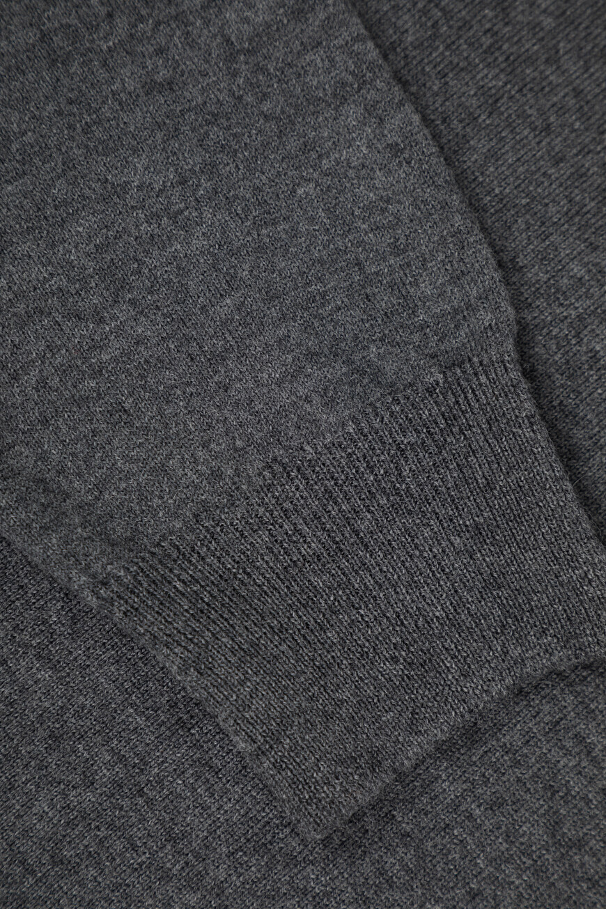 водолазка  26M503-2625100-014 на официальном сайте