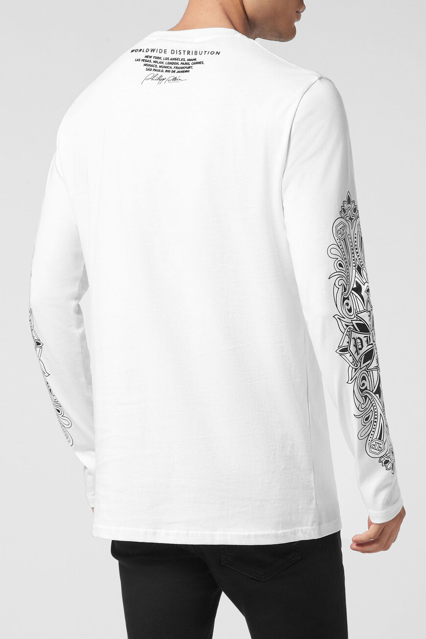 лонгслив  модель chrome crest AAEC MTK8690 PJY002N  01 по акции