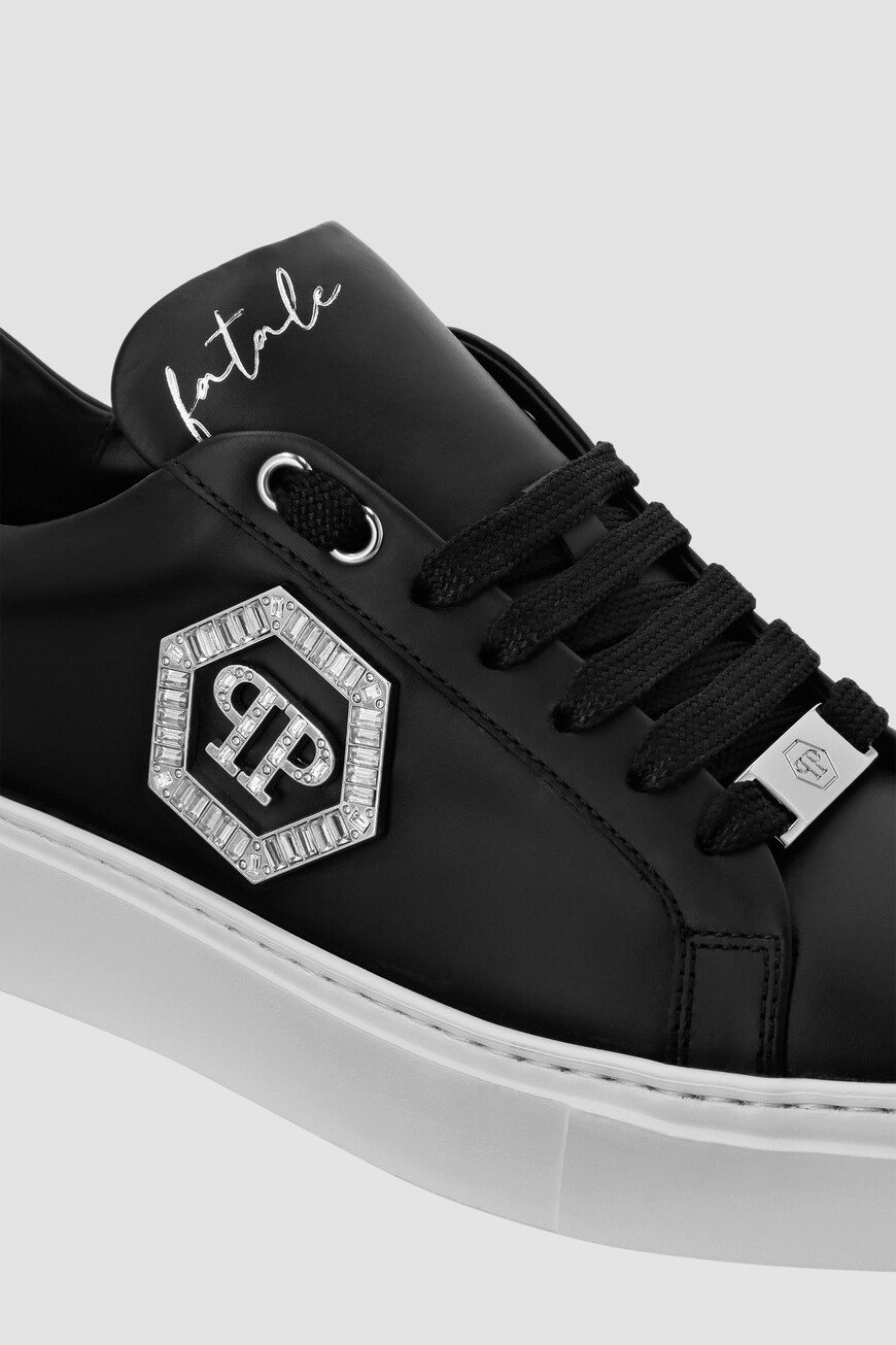 сникеры  модель lo-top crystal fatale AAES WSC2788 PLE005N 02 купить с доставкой