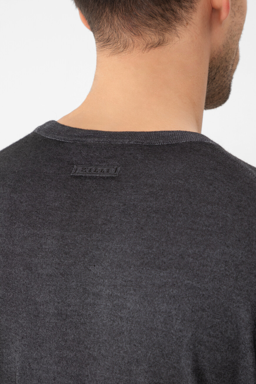 свитер  KRN001M0330VCLD00 N001 по низкой цене