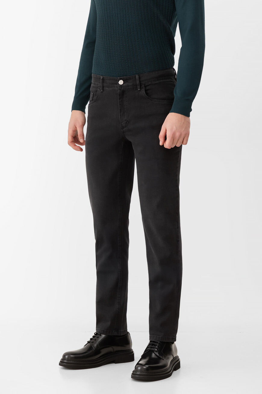 джинсы  J5T001M0440VZL000 N042 фотография