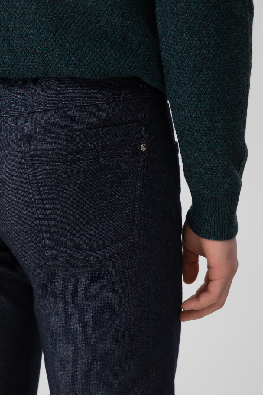 джинсы  J5T202M0221VZG000 N002 по низкой цене