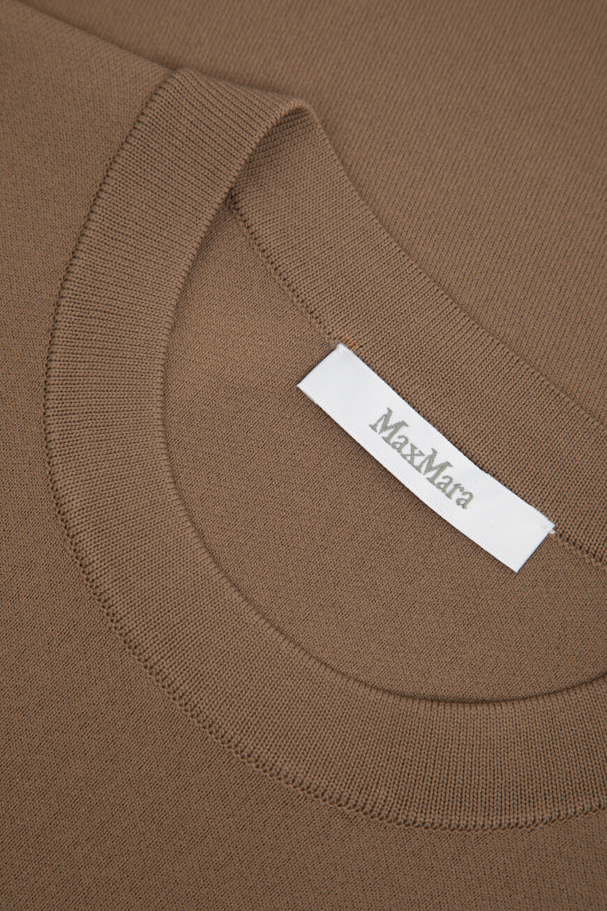 футболка  ADELIO 2521366068 004 со скидкой