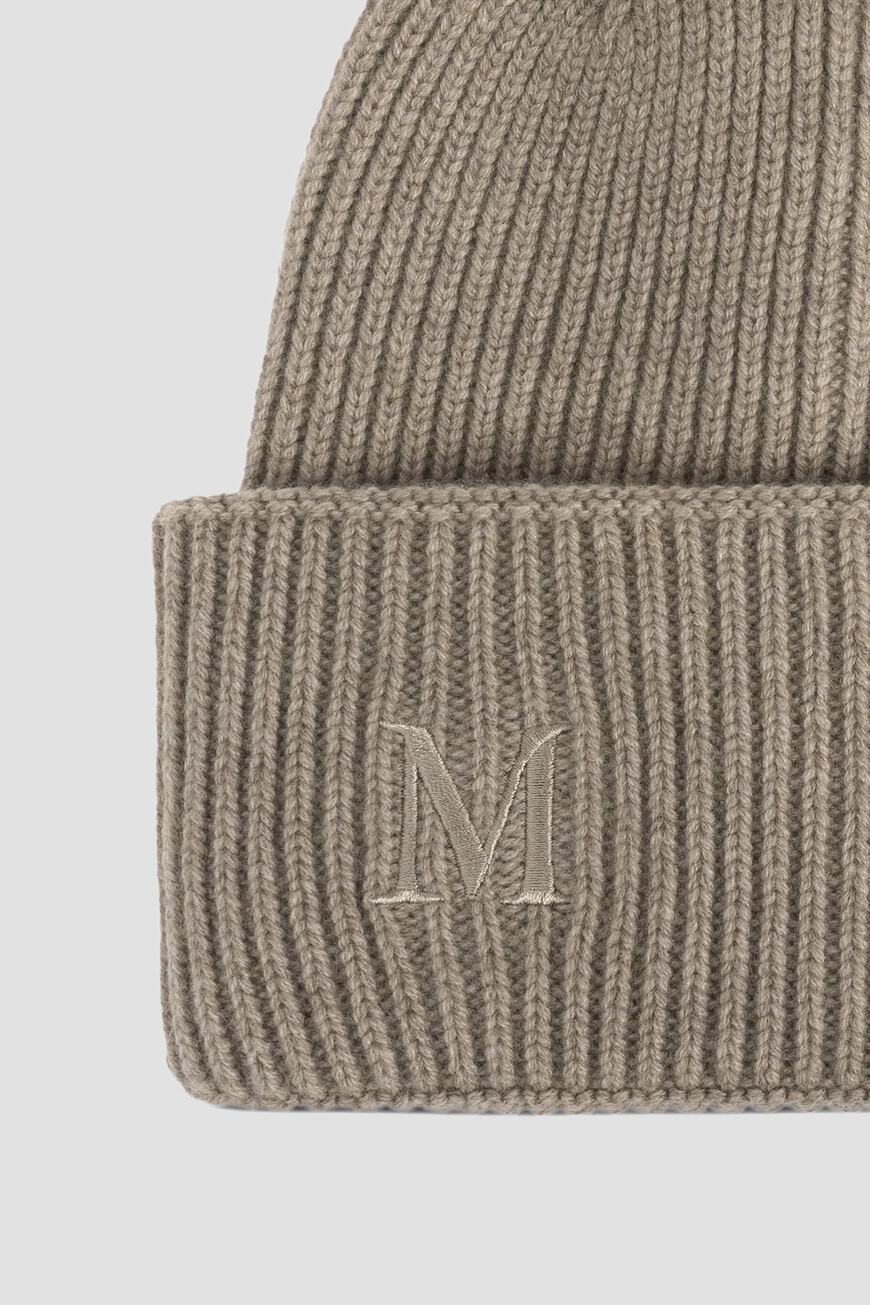 шапка  MMRETINA 2524576022 010 купить с доставкой