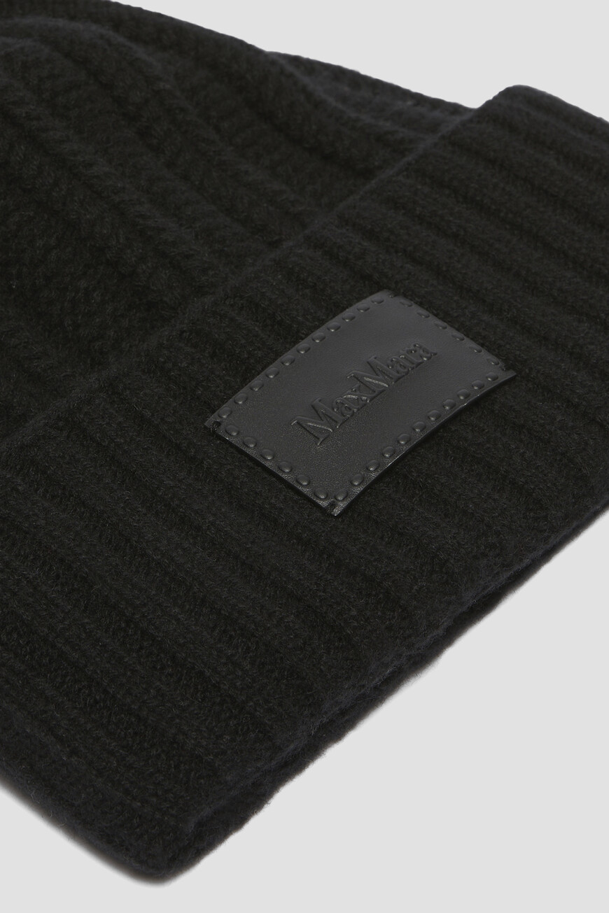 шапка  MACBETH 2524576072 012 по низкой цене