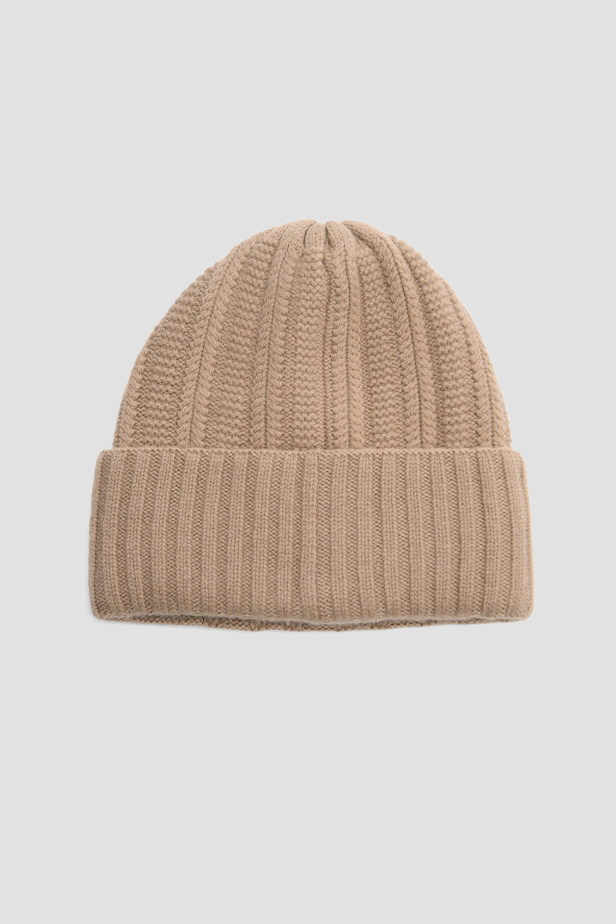 шапка  MACBETH 2524576072 016 по акции