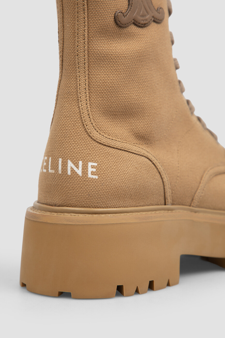 Продукция для женщин по распродаже