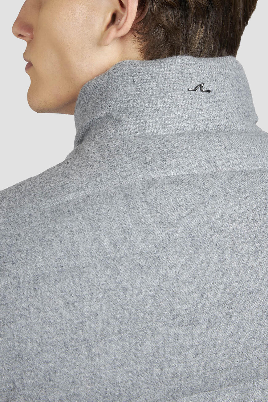 жилет  15312380 067 по низкой цене