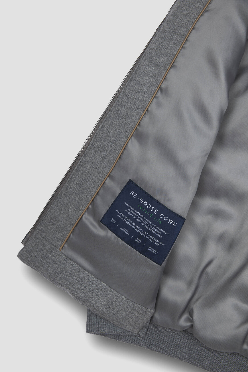 жилет  15312380 067 оригинал