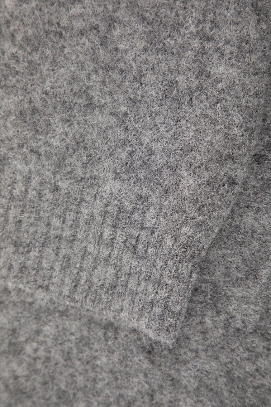 

Джемпер Max Mara, Серый