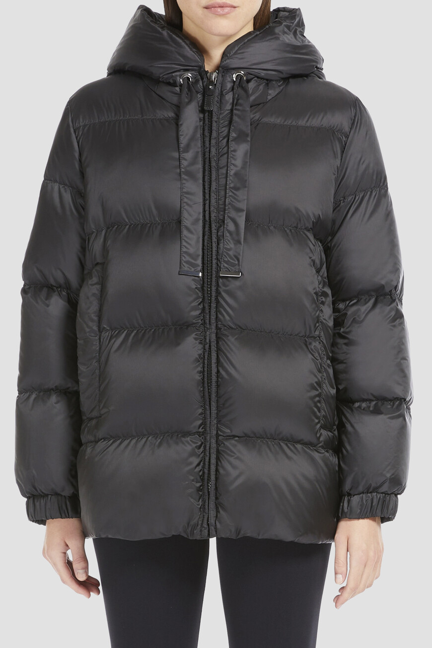 

Пуховик Max Mara, Черный