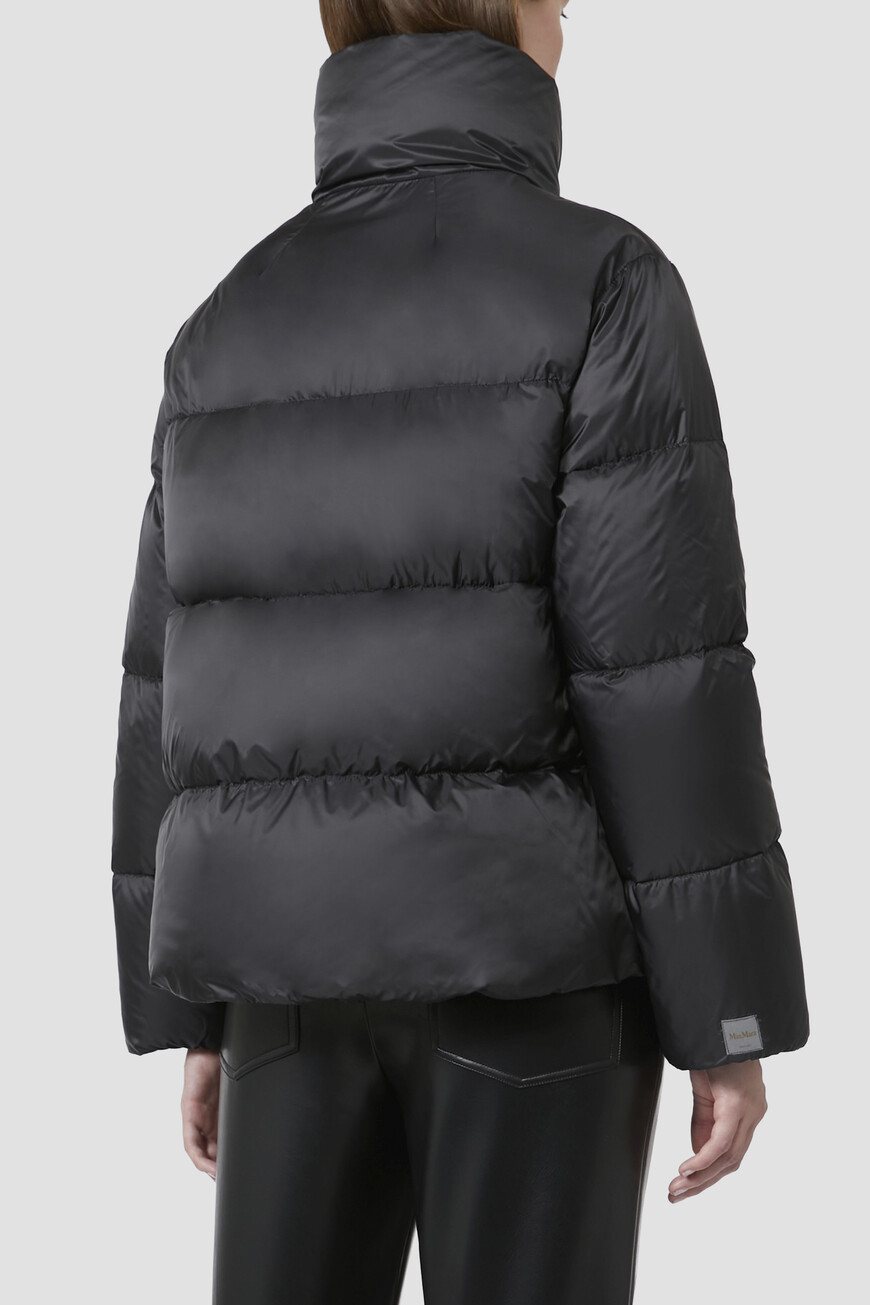 

Пуховик Max Mara, Черный
