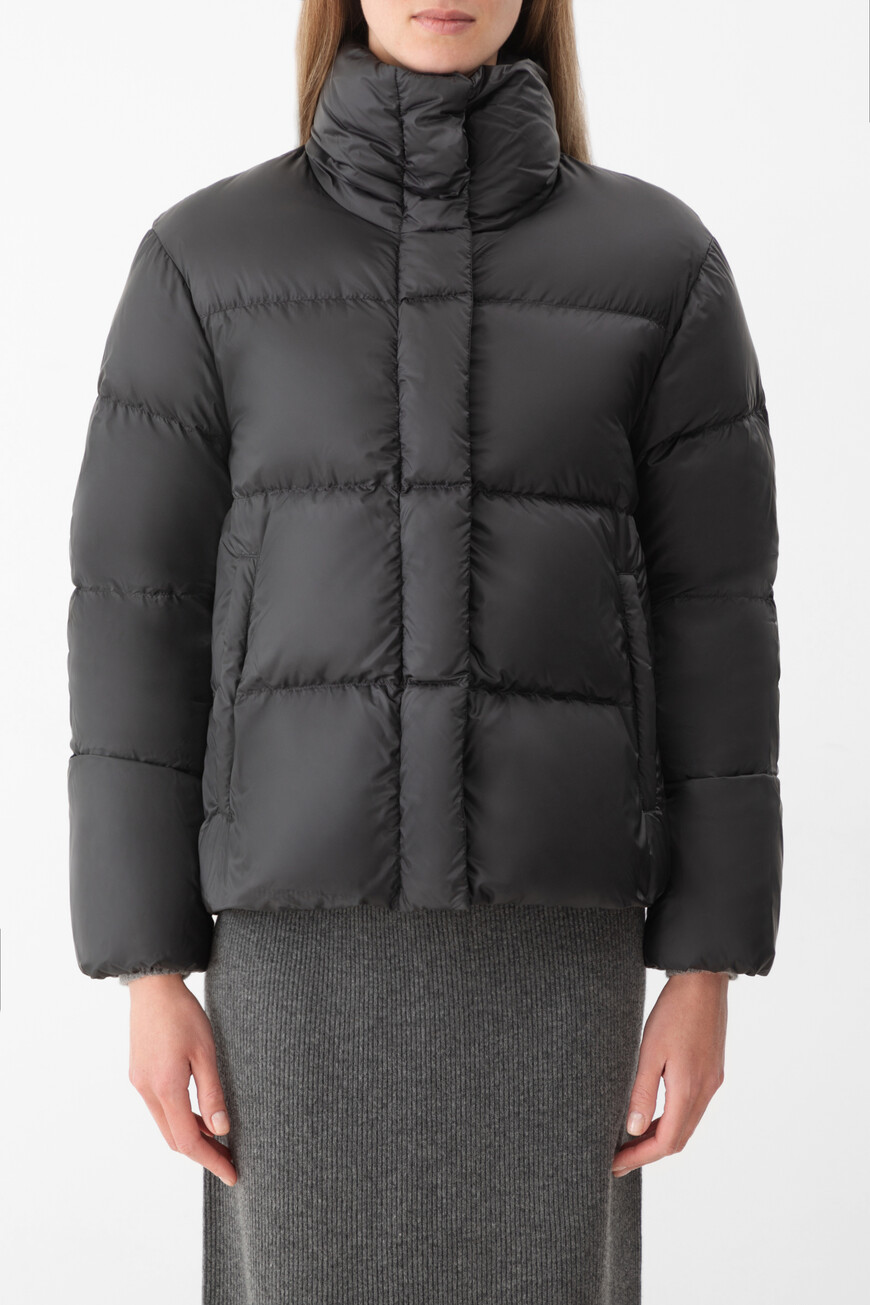 

Пуховик Max Mara, Черный