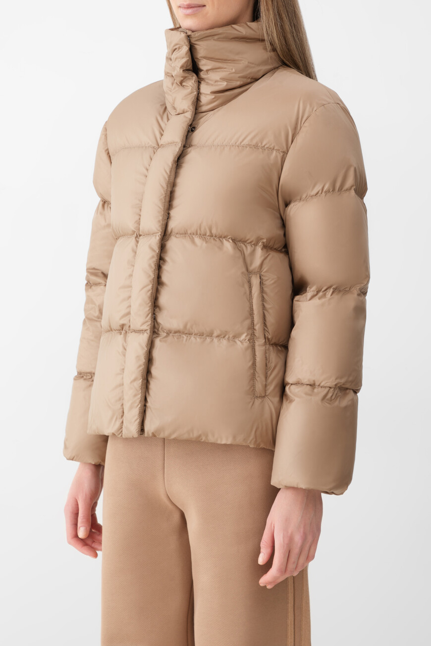 

Пуховик Max Mara, Бежевый