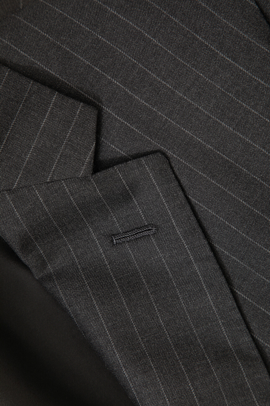 пиджак  FAG0109 SM00 на официальном сайте