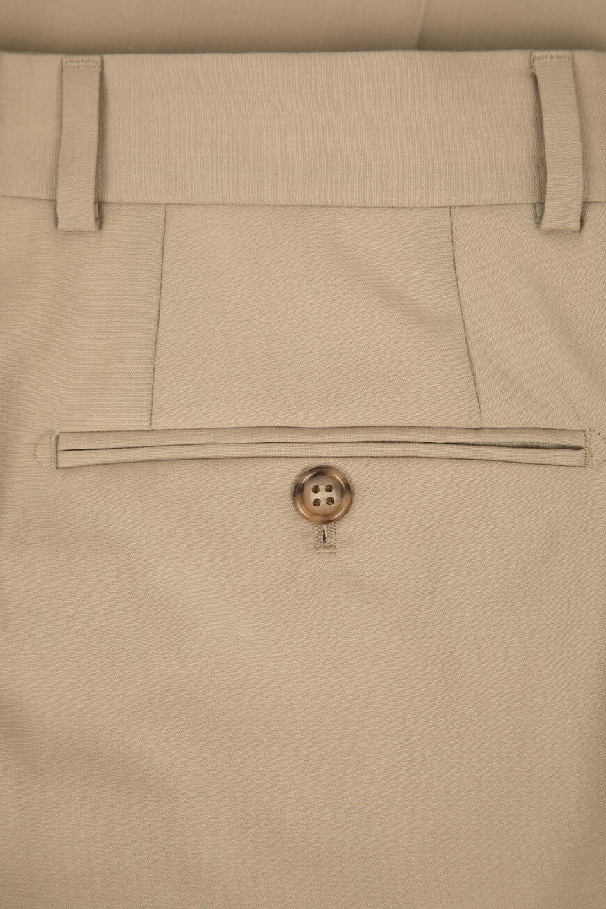 брюки  61503 95109/228 56 со скидкой