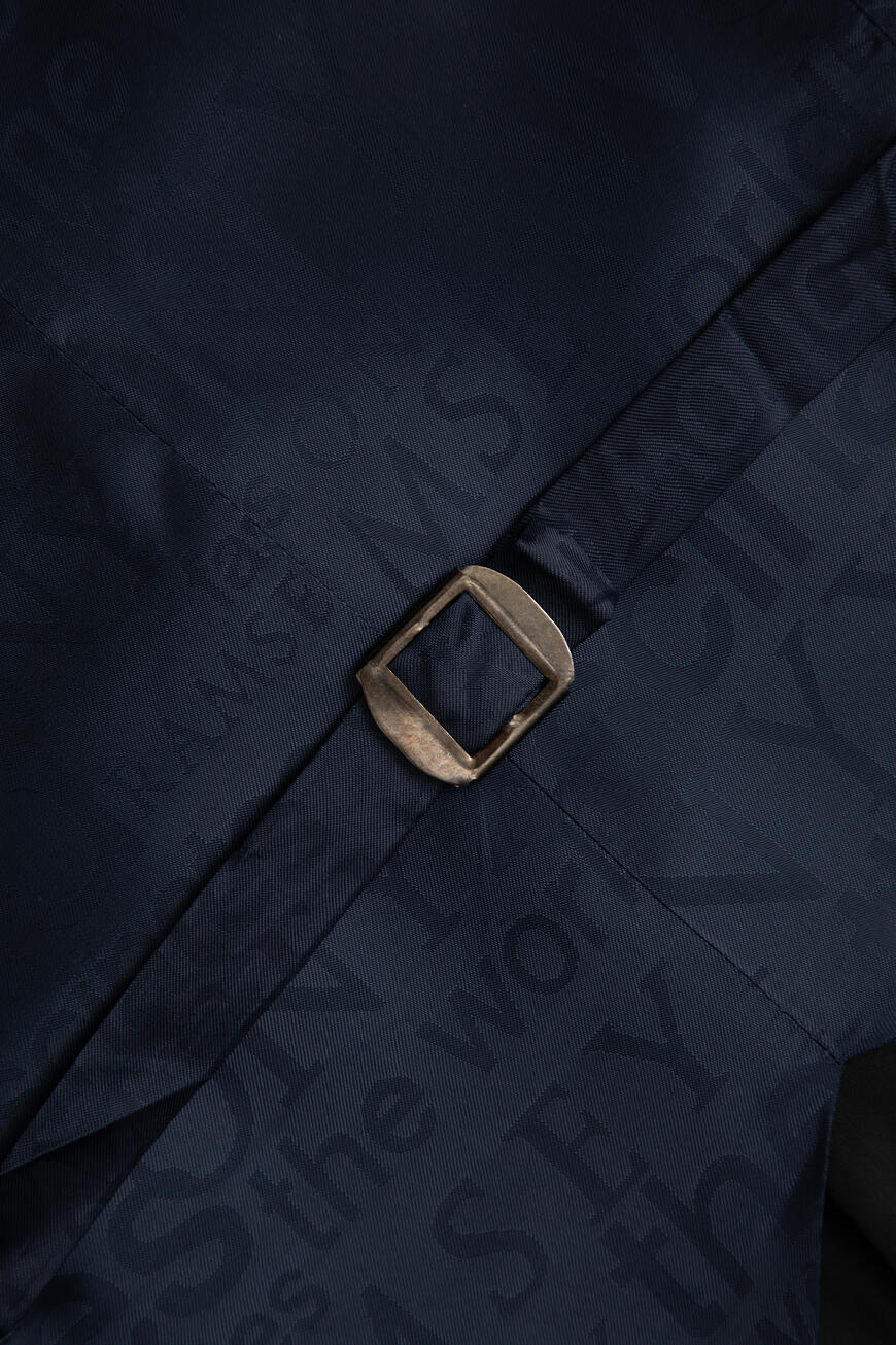 жилет  310 G44/12681 10 201 по низкой цене