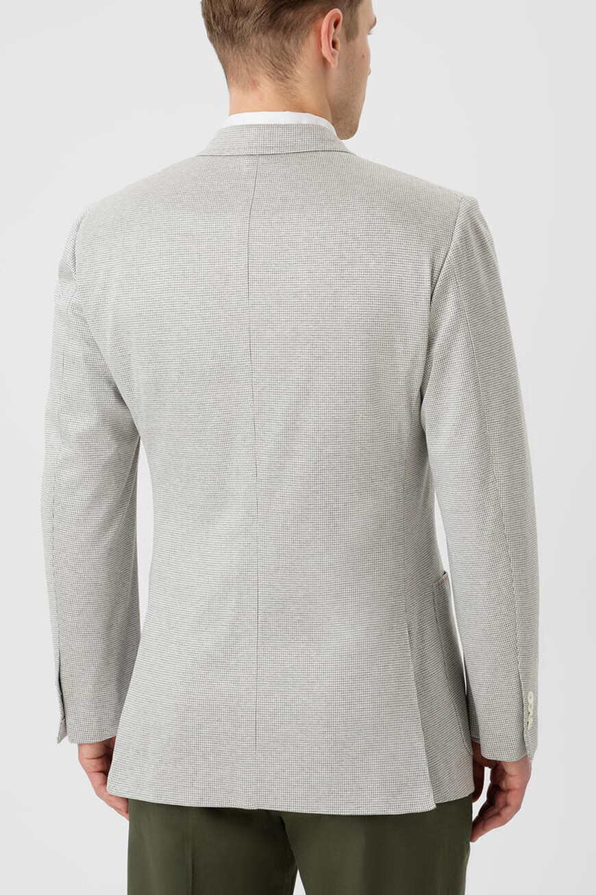 пиджак  E21GSI 94270 930 по акции