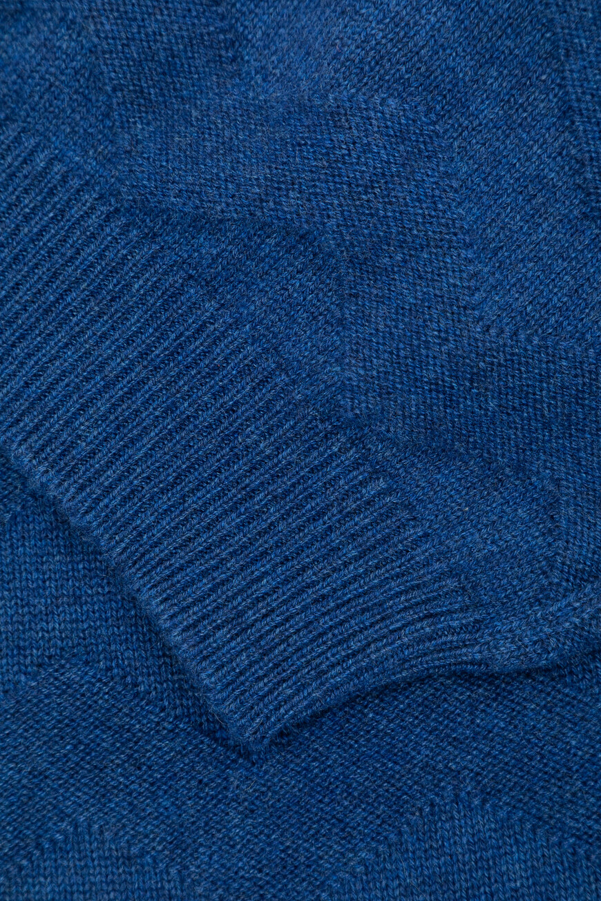 свитер  UK1298W23S182001 по распродаже