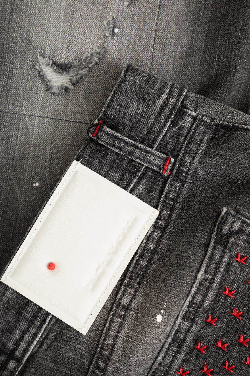 джинсы  UPNJSJ0261C01000 по распродаже