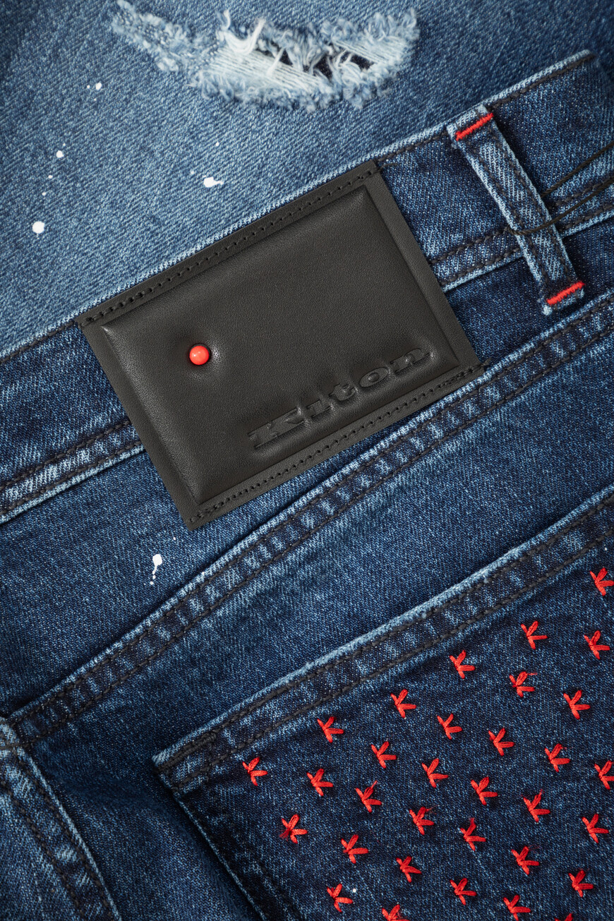 джинсы  UPNJSJ0260C02000 по распродаже