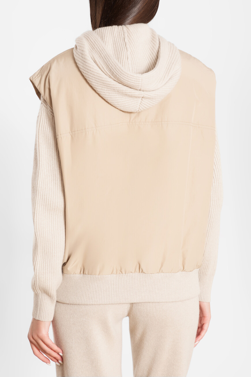 комплект из кардигана и жилета  M12774006P C9504 по акции