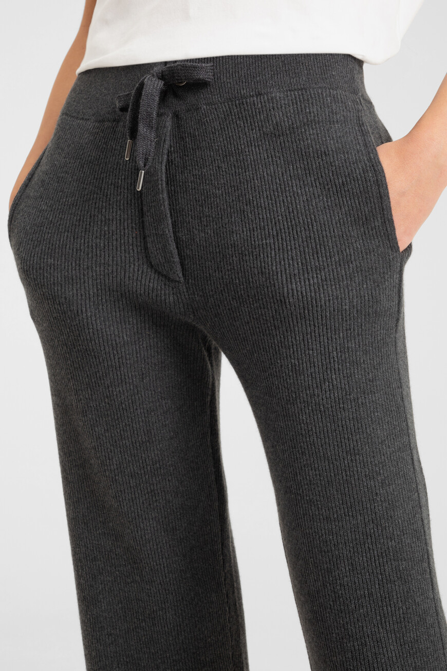 брюки  M12189199P C2803 купить с доставкой