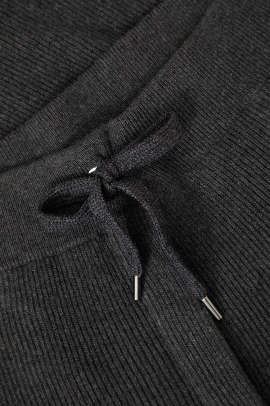 брюки  M12189199P C2803 со скидкой