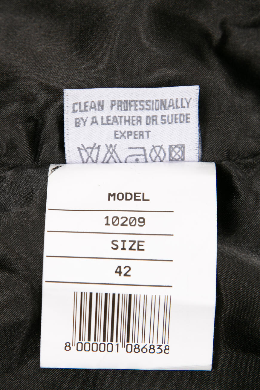 плащ  10209 ITALY-20 1141 SARI по распродаже