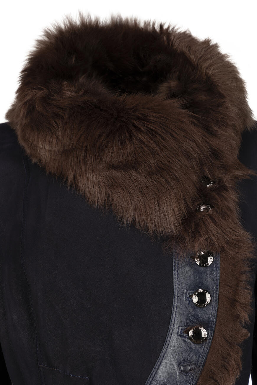 дубленка  08808 52570 JAKABO купить с доставкой