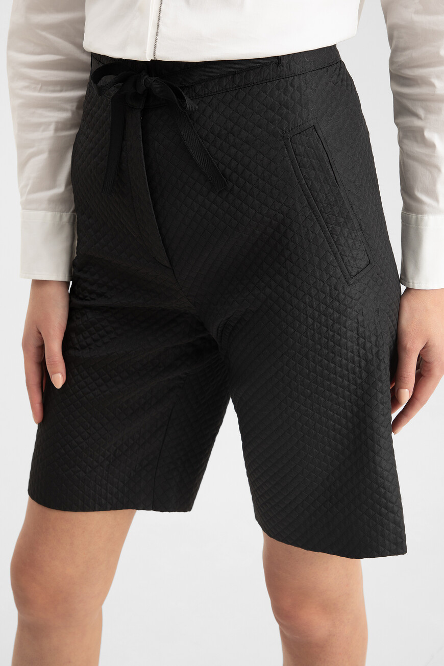 шорты  5E21410A1722 купить с доставкой